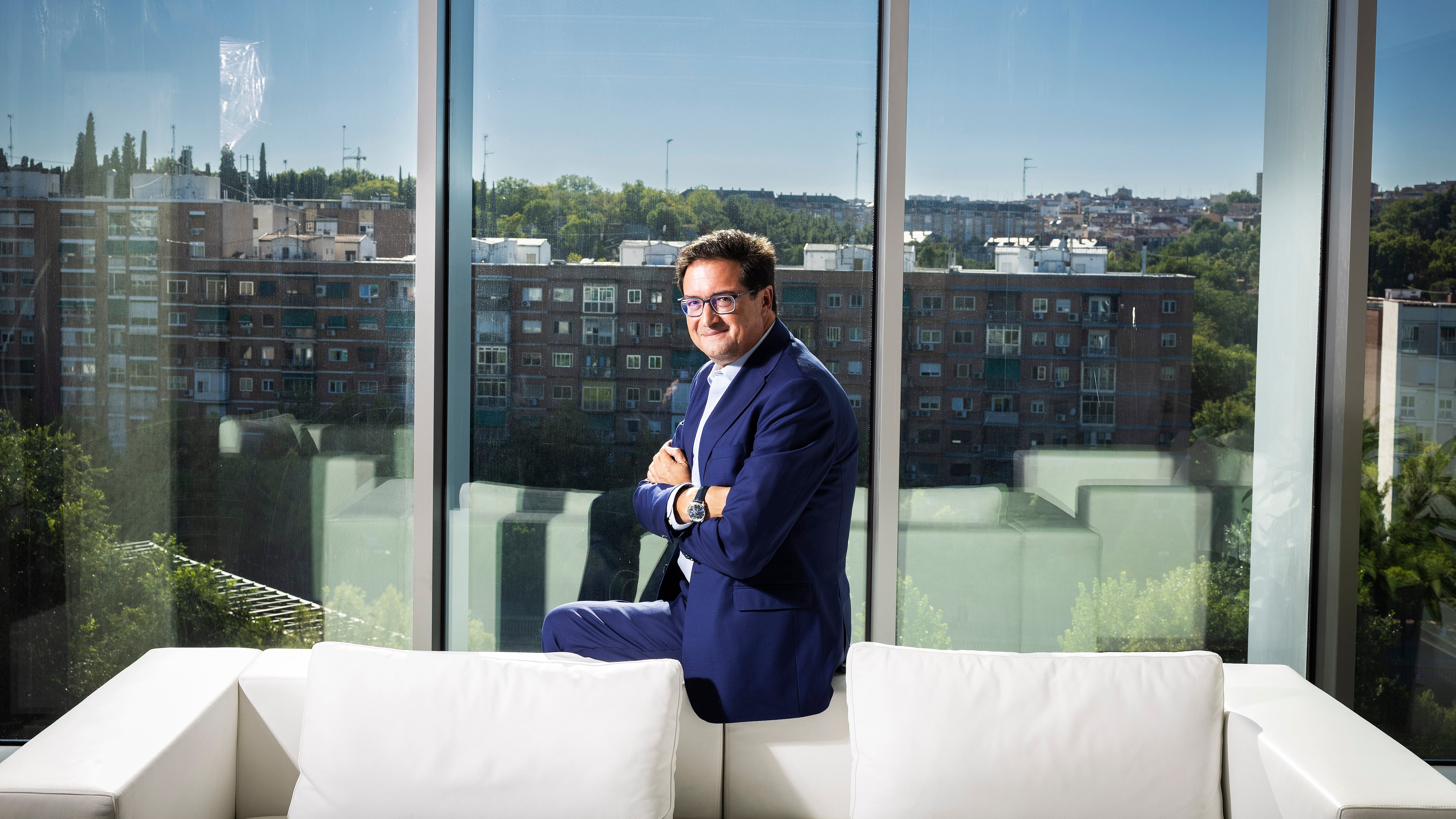 Óscar López, ministro y candidato del PSOE a Madrid: “Hay que recuperar a la gente que ha perdido la fe en la clase política”