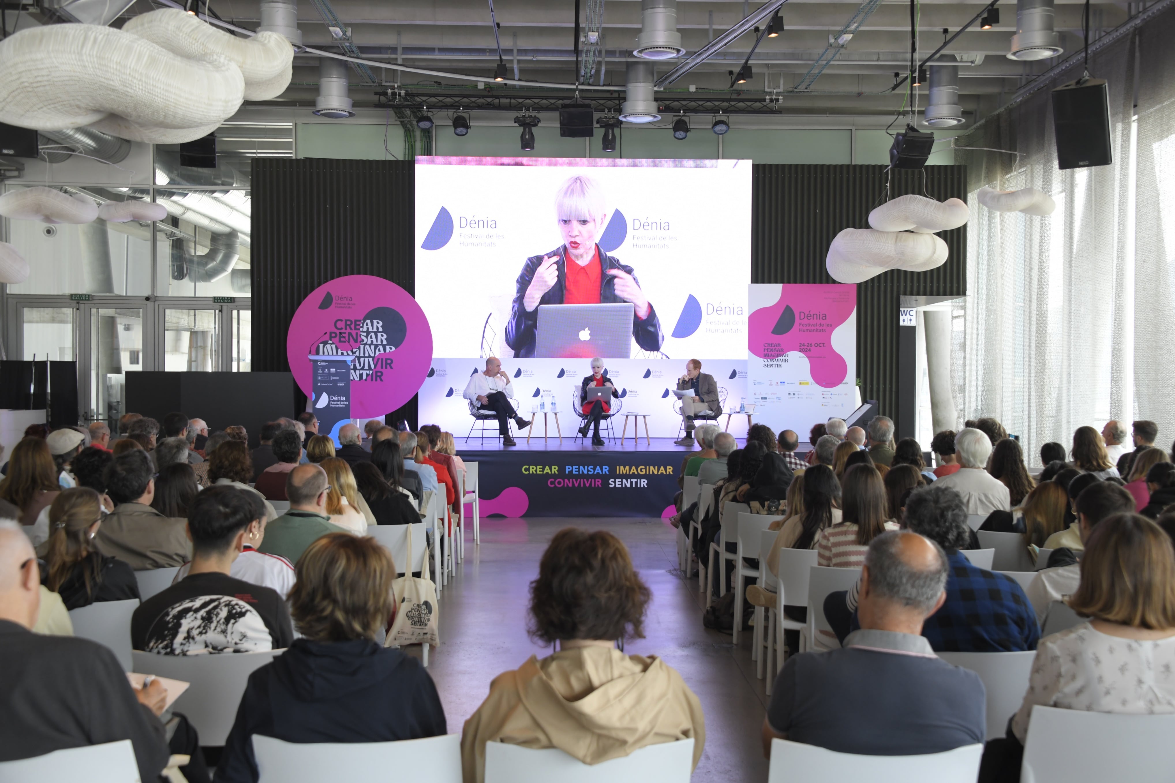 Remedios Zafra, Santiago Alba Rico y Daniel Gamper, en su charla del viernes, en una imagen cedida.