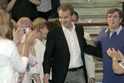 Zapatero y Francesc Antich, a su llegada al Palacio de los Deportes de Inca