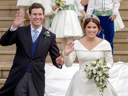 Eugenia de York y Jack Brooksbank, tras su boda en Windsor el 12 de octubre de 2018.