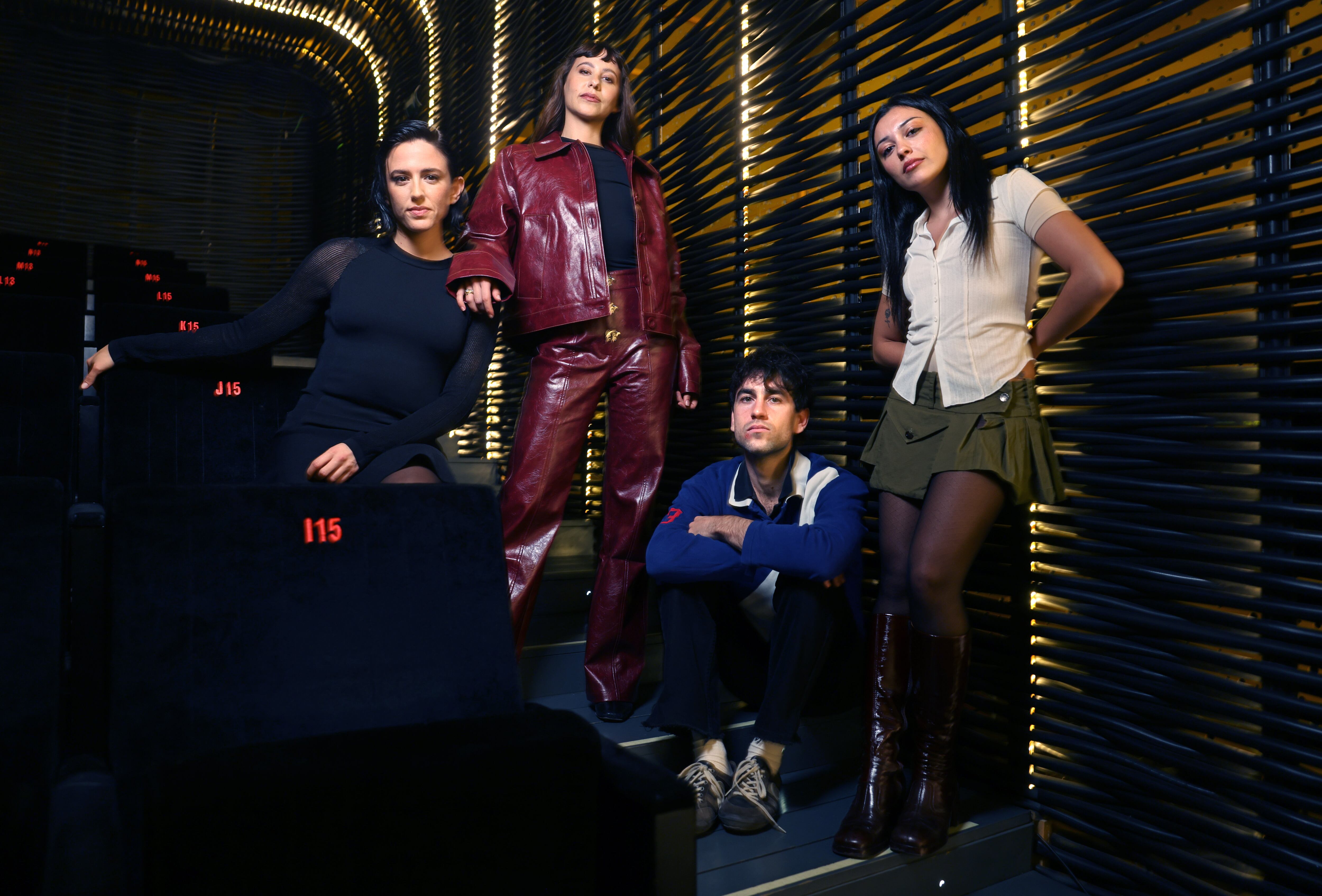 La serie La ruta cambia il bakalao per Ibiza, raccontando due Spagne parallele