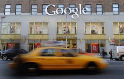 En 2012, Google recibió 114.000 "doodles" y se proclamó vencedor el diseño de Dylan Hoffman, un niño de 7 años de Caledonia, Wisconsin, que dibujó un logo ambientado en las historias de piratas.EFE/Archivo