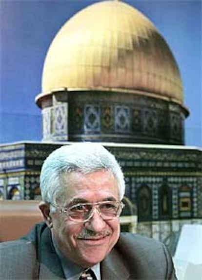 Mahamud Abbas, conocido como Abu Mazen, en su oficina de Ramala.