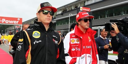 Raikkonen (l) and Alonso at the Belgian Grand Prix in August.