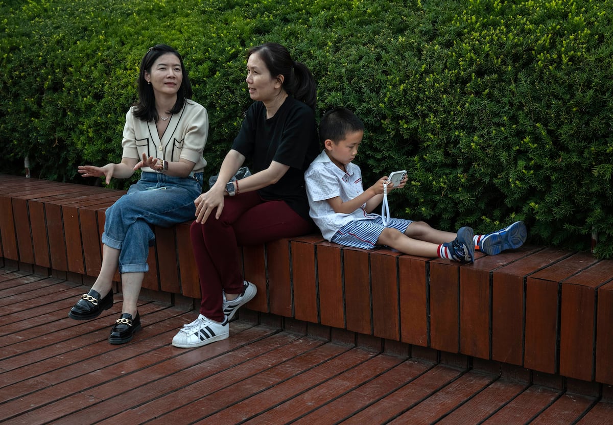 China proposes an ambitious plan to prevent internet addiction in ...
