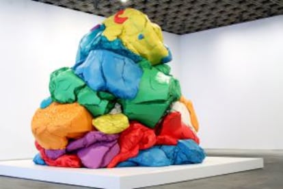 &#039;Play Doh&#039; (1994-2014), una de las obras de Koons en la muestra.