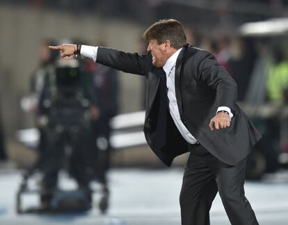 El Pijo Herrera, el entrenador de México, llegaba cuestionado al encuentro tras un primer mal partido.