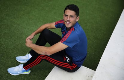 Pablo Fornals posa en un hotel de Las Rozas, Madrid.