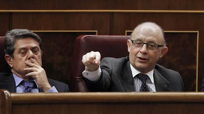 Los diputados del Partido Popular Federico Trillo y Cristóbal Montoro