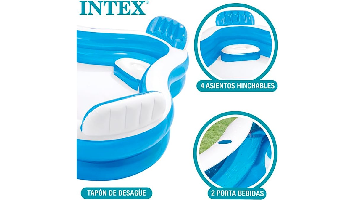 2 posavasos y 4 asientos.