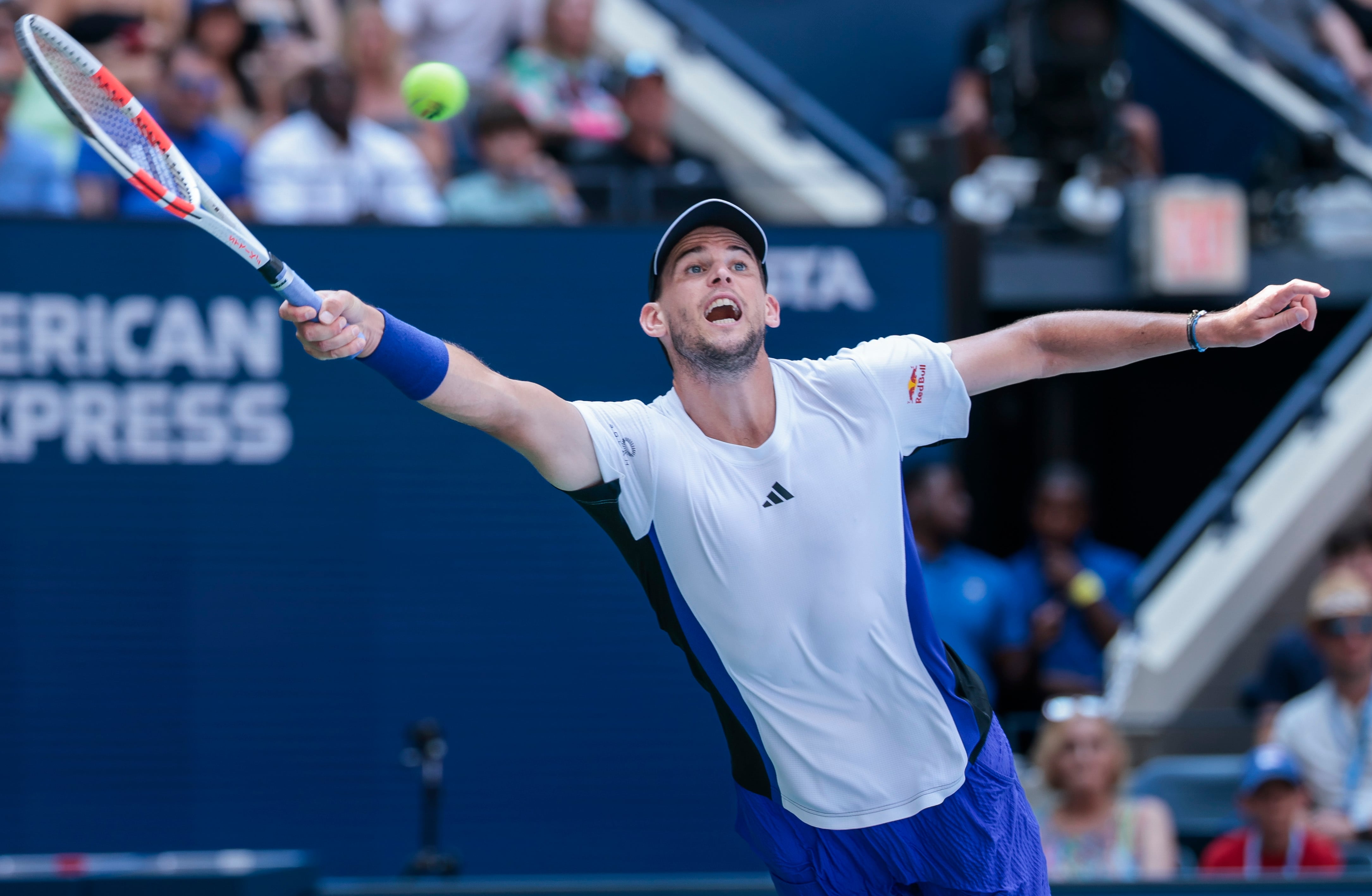 La muñeca maldita de Thiem, el pegador que terminó rompiéndose