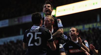 Scott Rendell, del Luton, tras marcar el gol de la victoria