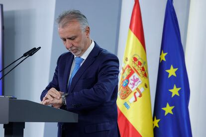 El ministro de Política Territorial, Ángel Víctor Torres, en La Moncloa, este viernes.