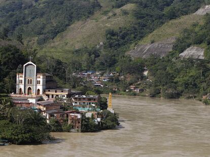 Vista general hoy de una de las comunidades evacuadas ante la apertura de Hidroituango.