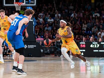 Andrew Albicy, jugador del Gran Canaria, durante el primer partido de playoff de su equipo contra el Barcelona, el viernes.