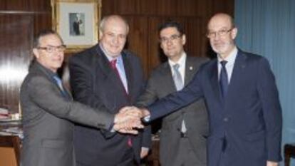 De izquierda a derecha, Enric Fossas, rector de la Politécnica de Catalunya, Carlos Conde, rector de la Politécnica de Madrid, Francisco J. Mora, rector de la Politécnica de Valencia y José Antonio Franco, rector de la Politécnica de Cartagena.