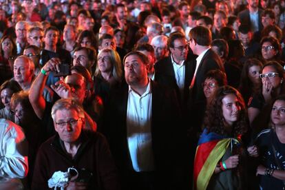 Oriol Junqueras en el Acto unitario del independentismo en Montjuic, con la presencia del presidente de la Generalitat, Carles Puigdemont, en Barcelona.  