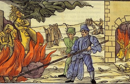 Imagen de una quema de brujas, en una ilustración de época.