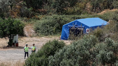 Dispositivo policial montado en los alrededores del embalse de Arade, en el Algarve portugués, donde se desarrollaba este lunes una operación de búsqueda relacionada con el caso de Madeleine McCann.