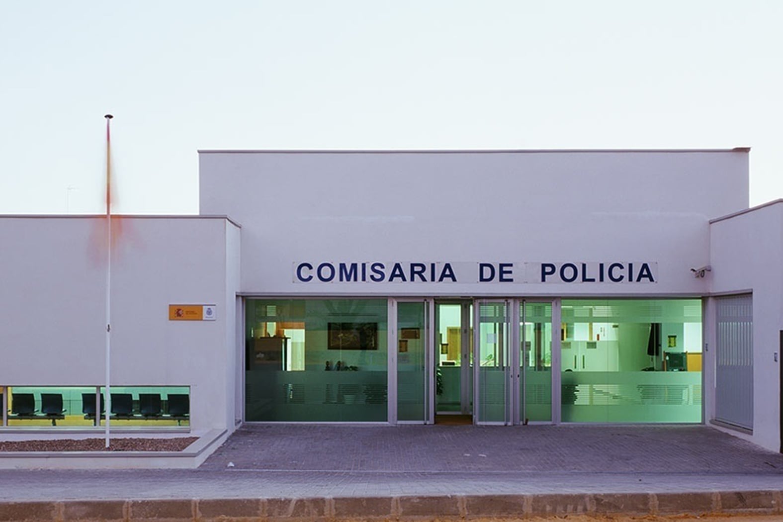 Detenidos cinco policías en Sevilla en una operación antidroga de Asuntos Internos con 35 arrestados 