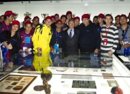 Los niños de la Orquesta Simfónica Juvenil de Goiás, zona desfavorecida del país, en el FCB Museo.