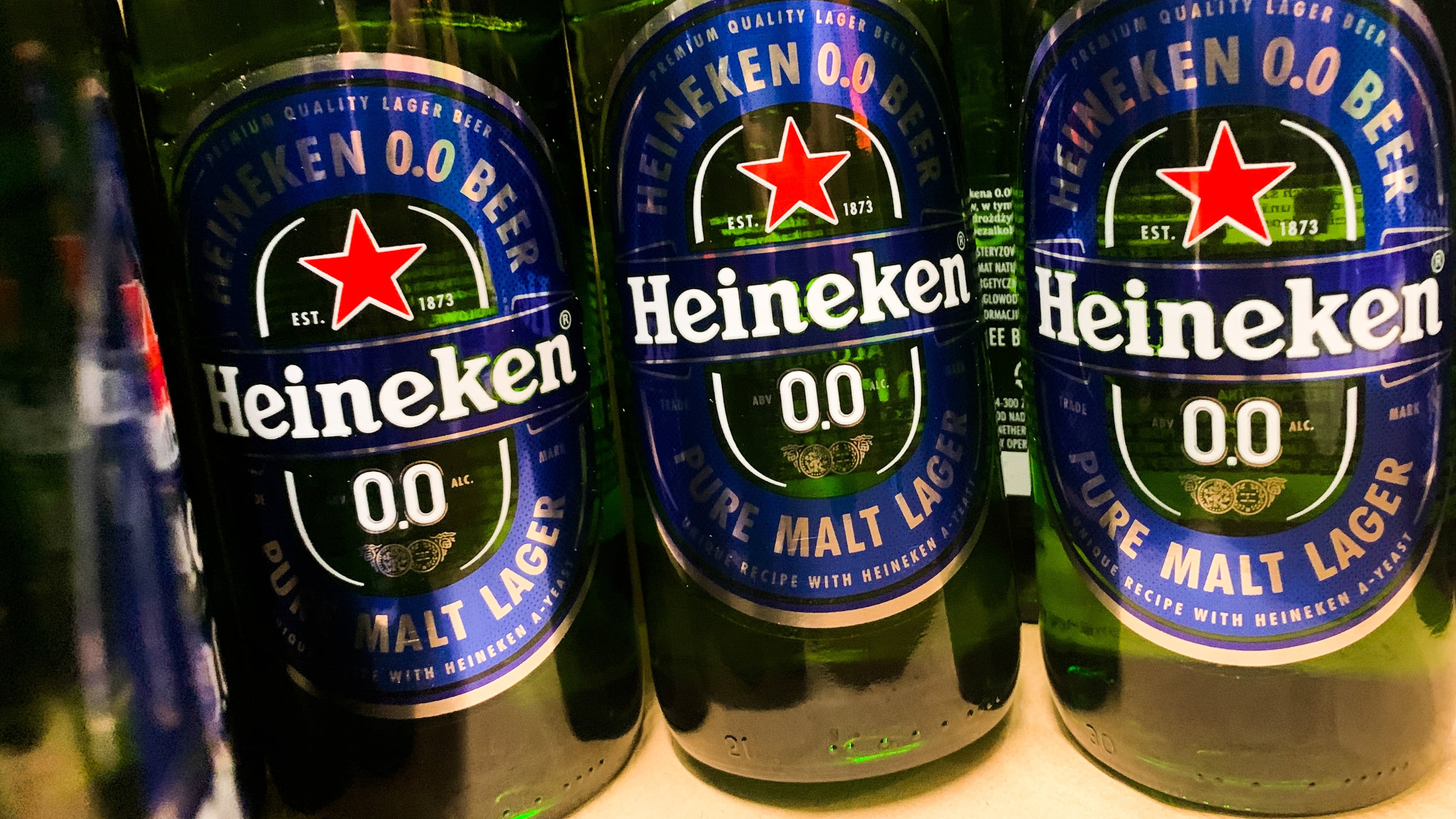 Heineken se dispara más de un 10% en Bolsa tras mejorar sus beneficios de 2024 por encima de lo esperado