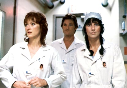 Meryl Streep, Kurt Russell y Cher en un fotograma de la película.