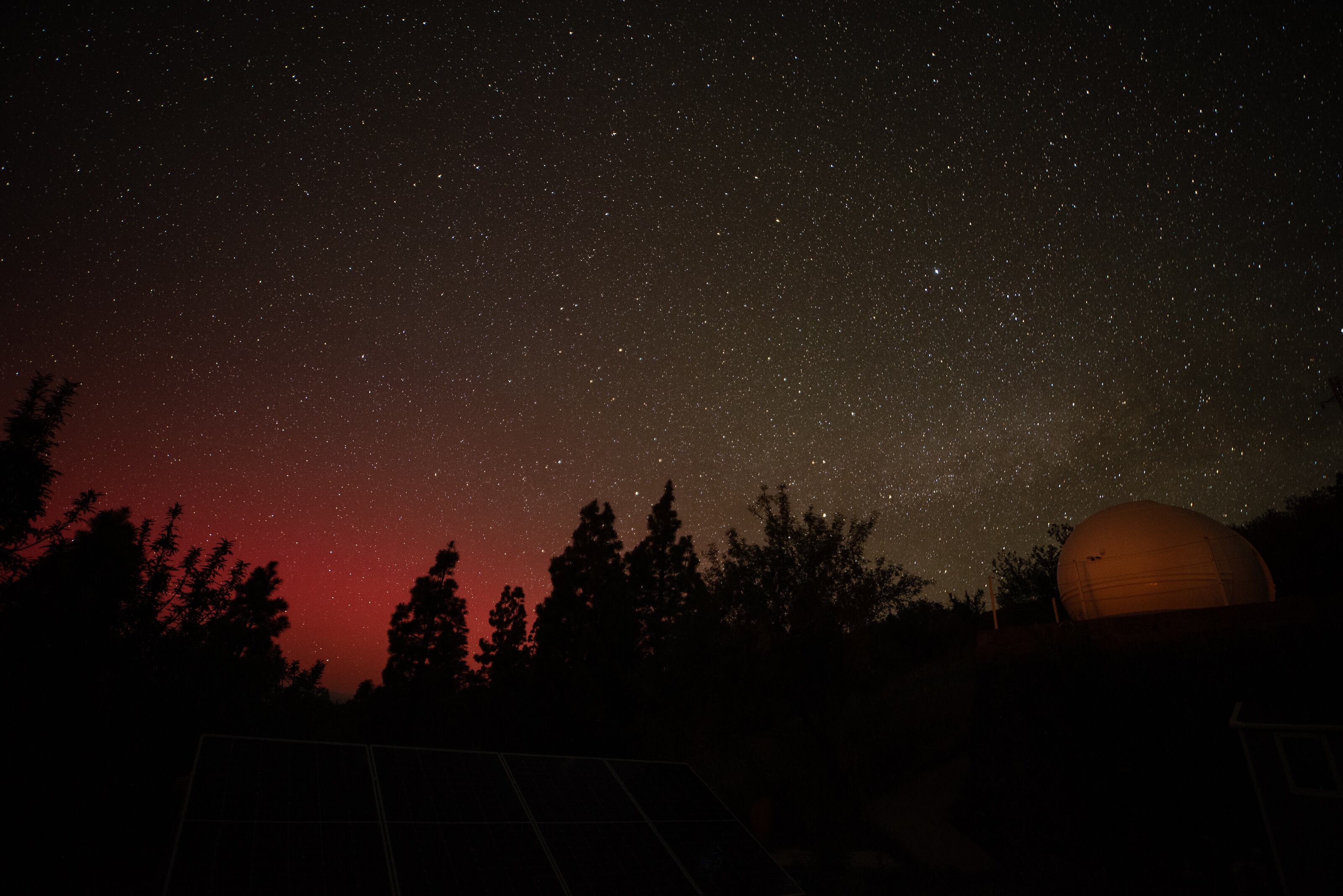 Auroras boleares vistas en La Palma, este sábado.