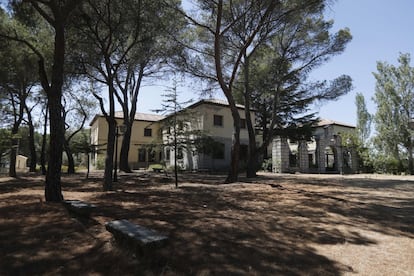 Imagen desde el exterior de la residencia Palacio Valdés de Tres Cantos.