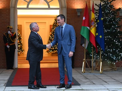 Pedro Sánchez recibió el martes al rey Abdalá II de Jordania, en el Palacio de La Moncloa, antes de viajar a Estrasburgo para participar en el pleno del Parlamento Europeo este miércoles.