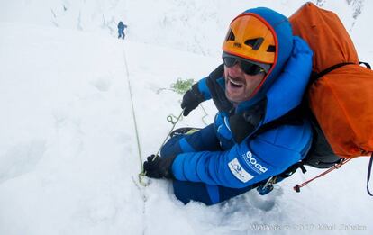 The climbers during the rescue.