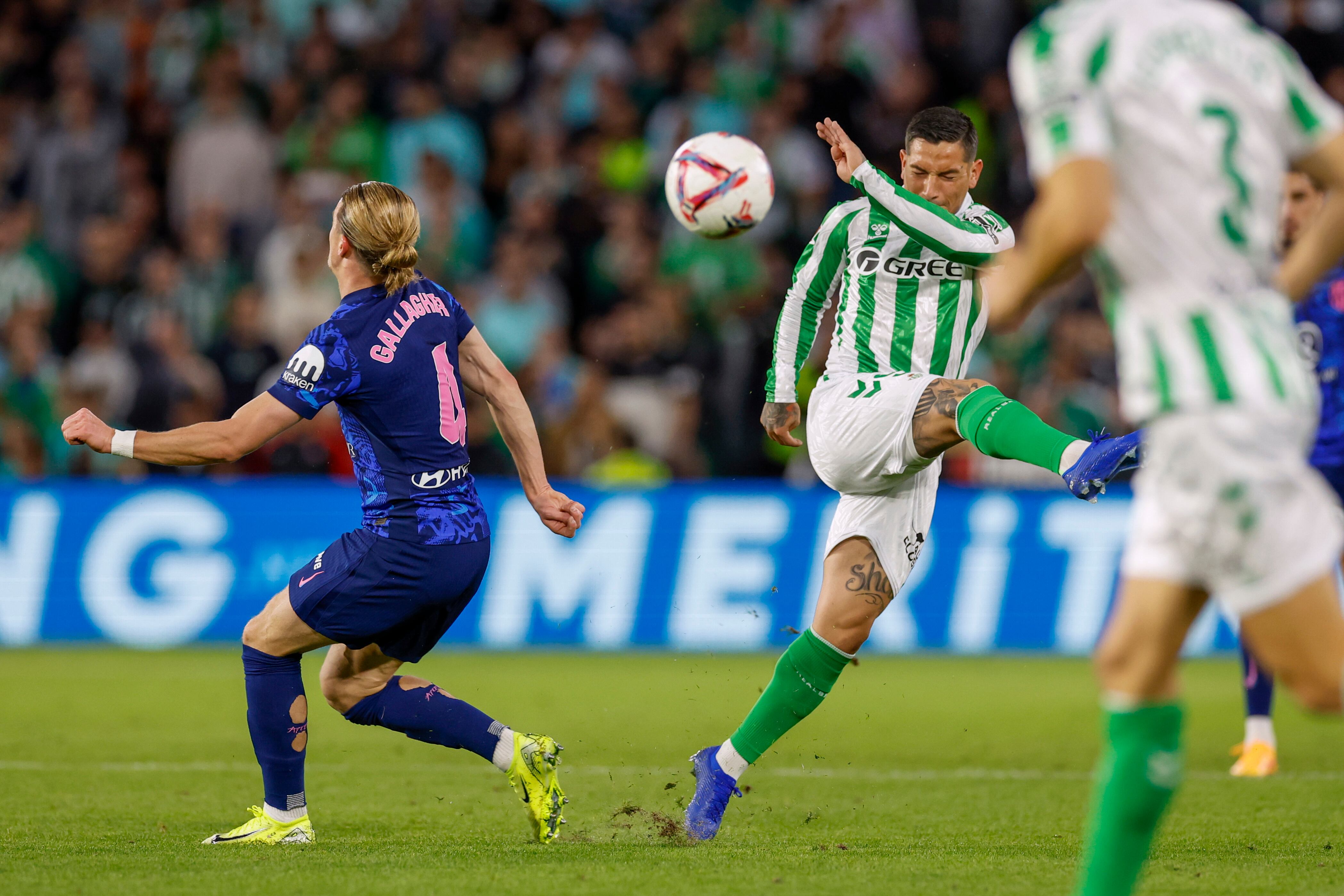 El Betis incide en el pésimo momento del Atlético