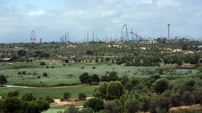 Vista de los terrenos próximos a Port Aventura en los que se instalará el complejo de Hard Rock en Tarragona. EFE/Jaume Sellart