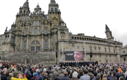 Aspecto de la Praza del Obradoiro esta mañana durante el funeral por Manuel Fraga