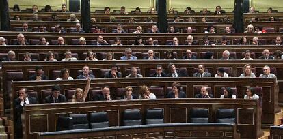 Bancada socialista durante el pleno del Congreso de los Diputados de ayer.