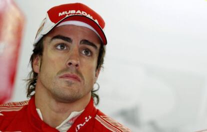 En el Gran Premio de Bélgica, Alonso fue embestido en la primera vuelta por Barrichello, cambió dos veces de neumáticos en las cuatro primeras vueltas -aún volvería a hacerlo una vez más- y, cuando iba octavo, pisó el piano en una curva y acabó chocando con el muro. Tras acabar la carrera aseguró: "La carrera se decidió en la primera vuelta. Allí perdí todas las opciones".