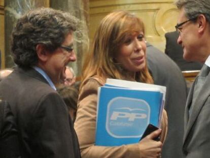 Enric Millo, Alícia Sánchez Camacho (PP) y Artur Mas (Ciu), en el Parlament de Catalunya