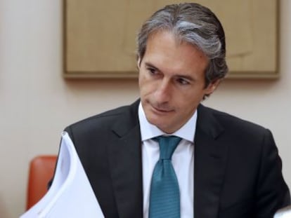 El ministro de Fomento dice que los estibadores ya están en huelga