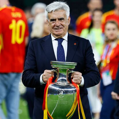 Soccer Football - Euro 2024 - Final - Spain v England - Berlin Olympiastadion, Berlin, Germany - July 14, 2024 Spain Football Federation president Pedro Rocha with the trophy after the match REUTERS/Wolfgang Rattay