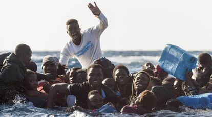 Naufragio de un barco de migrantes en el Mediterr&aacute;neo Central el 27 de enero de 2018. 