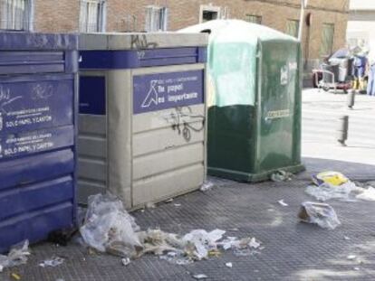 Lugar de la calle Villaverde de Leganés donde resultó herido el joven.