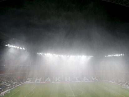 La lluvia ha detenido durante media hora el Ucrania-Francia.