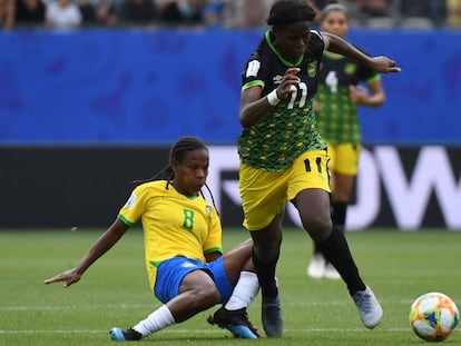 Seleção derrotou a Jamaica em sua estreia na Copa do Mundo feminina.