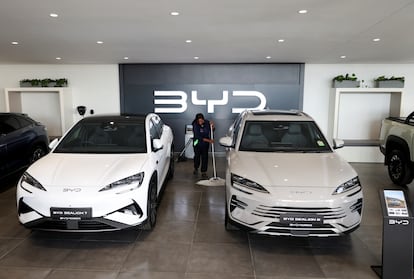Concesionario de BYD en Sandton (Sudáfrica).
