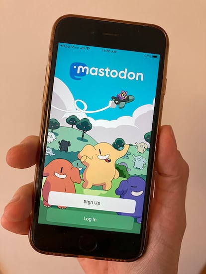 Una foto de Mastodon en un móvil.