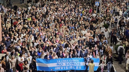 Manifestación en La Línea pidiendo medidas para el municipio ante la tardanza de un acuerdo para el Peñón por parte de España y el Reino Unido.