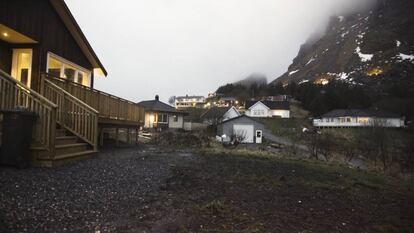 Lovund, el pueblo que ha duplicado su población gracias a una empresa salmonera.