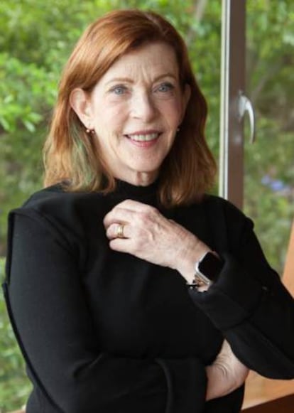 Susan Orlean en su casa en Hollywood, durante la entrevista.