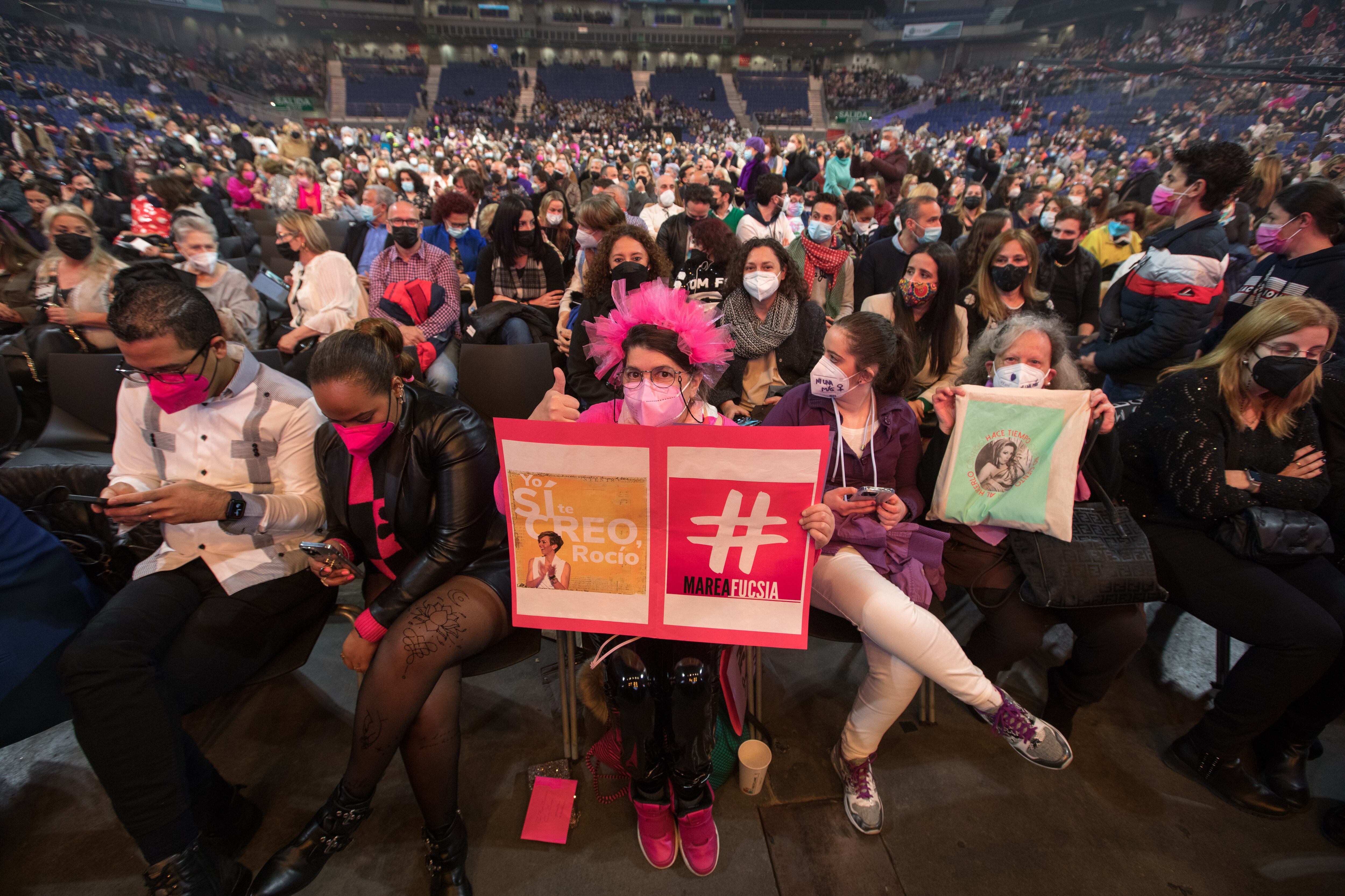 Público asistente al concierto en el WiZink Center.