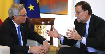 Jean-Claude Juncker, presidente de la Comisión Europea, y Mariano Rajoy, en diciembre de 2016.